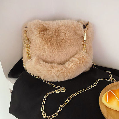 Fuzzy Winter Crossbody Bag - Fashionable Chain Purse