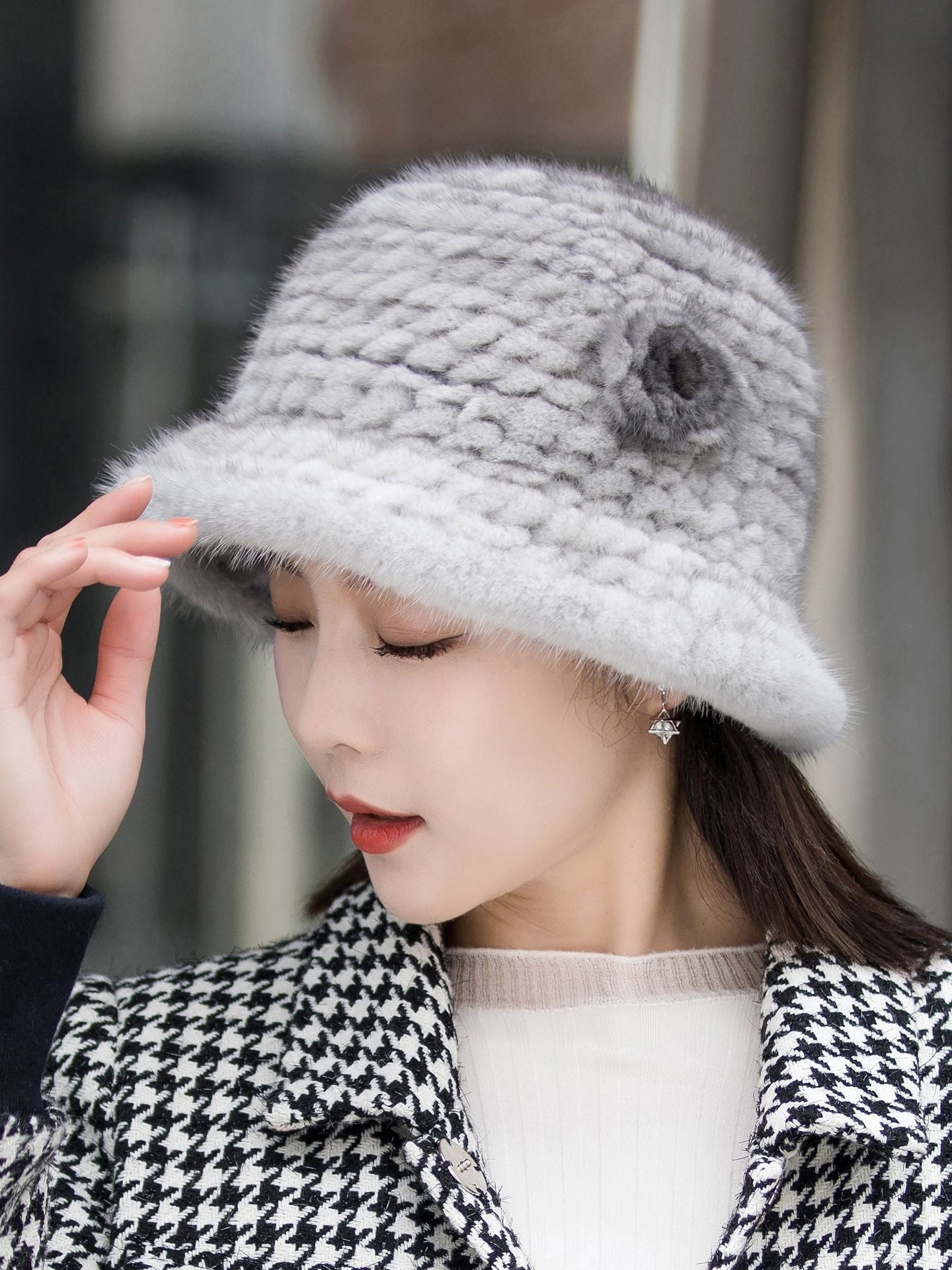 Winter Mink Fur Bucket Hat - Warm & Stylish