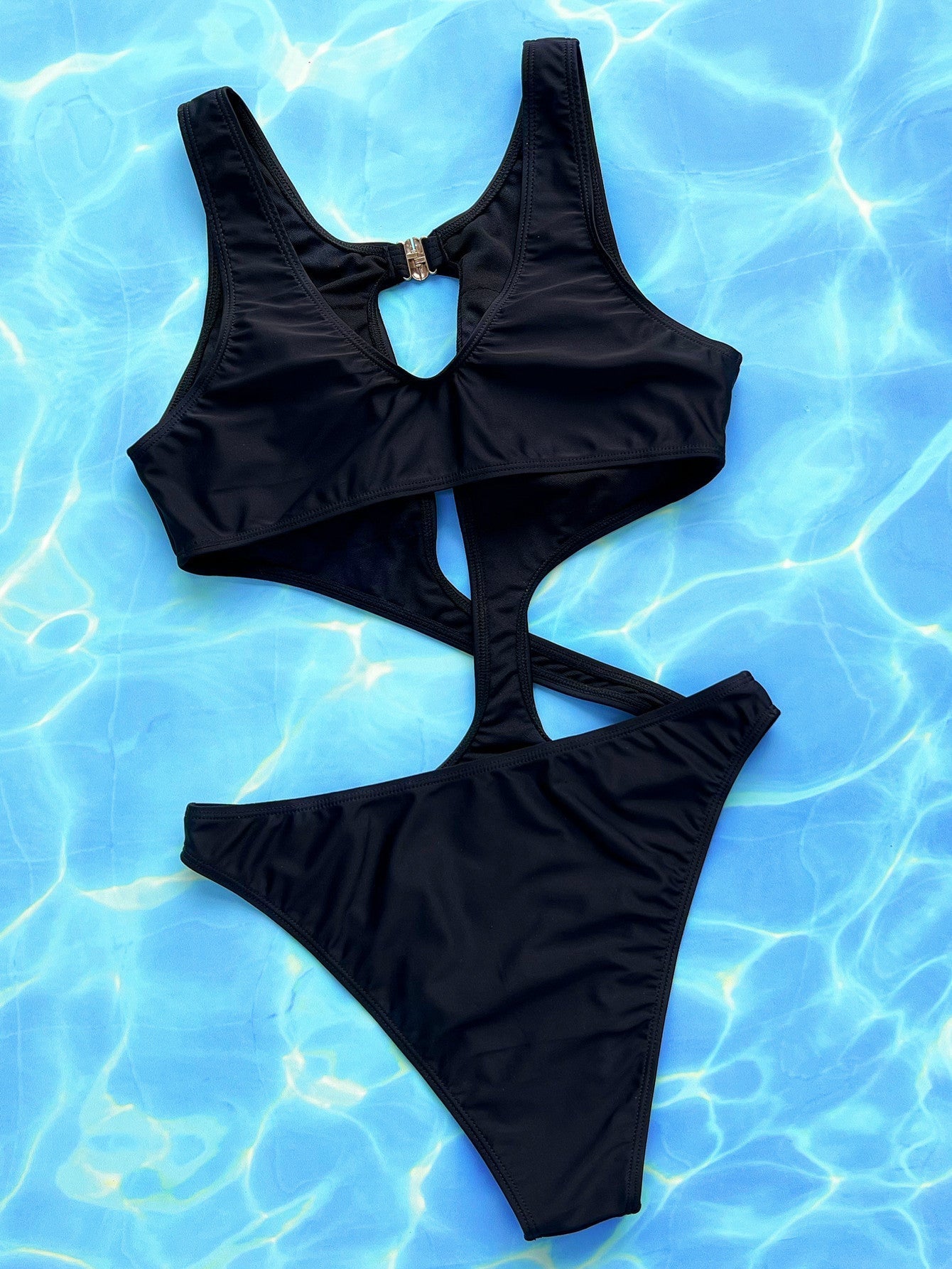 Hollowed-out Monochrome Bandage Bikini Swimwear