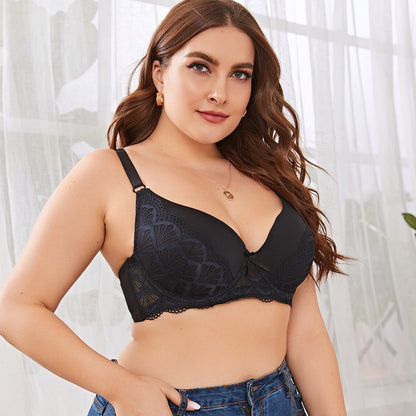 Plus Size Solid Color Lace Bra