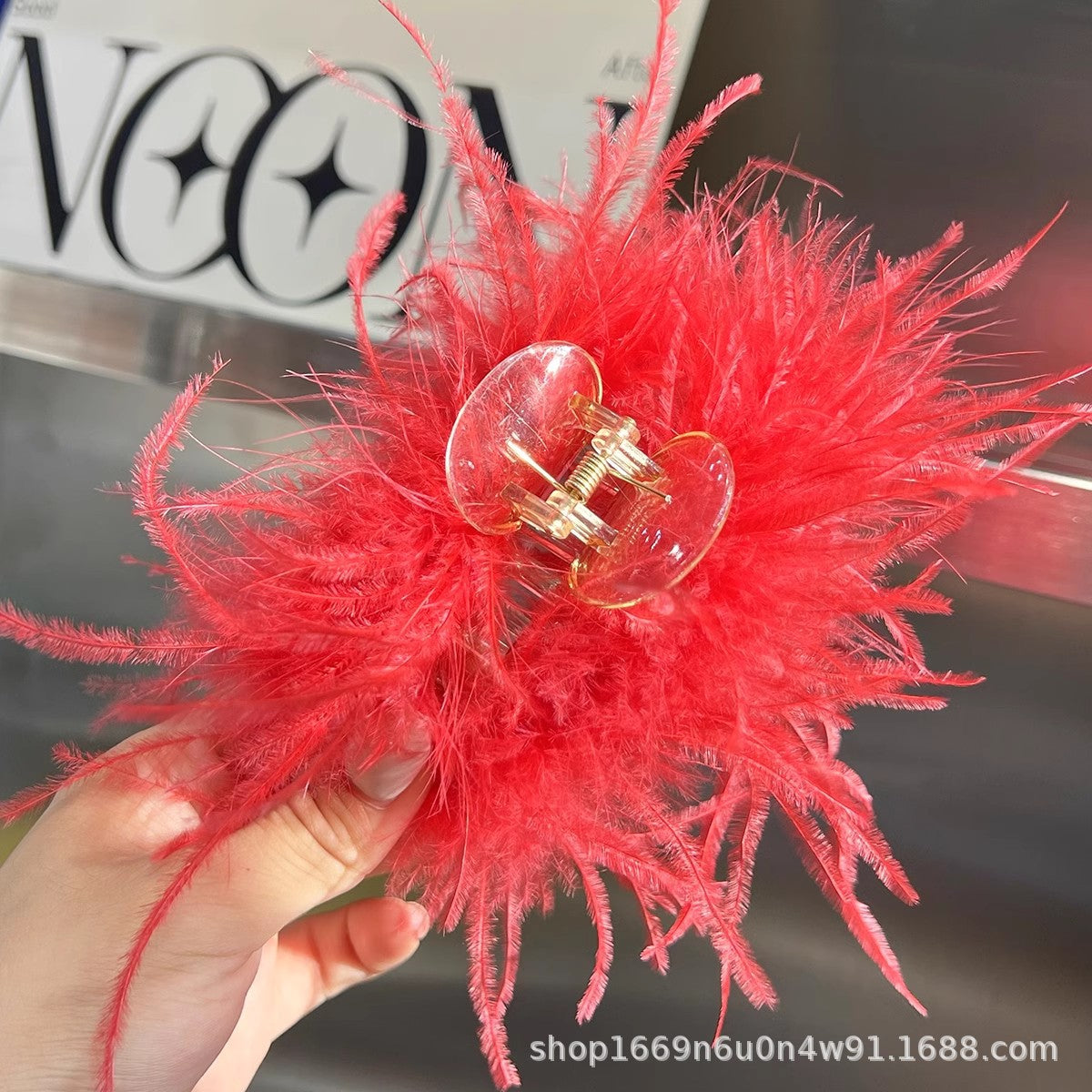 Ostrich Feather Hair Claw Clip Glamorous Accessor