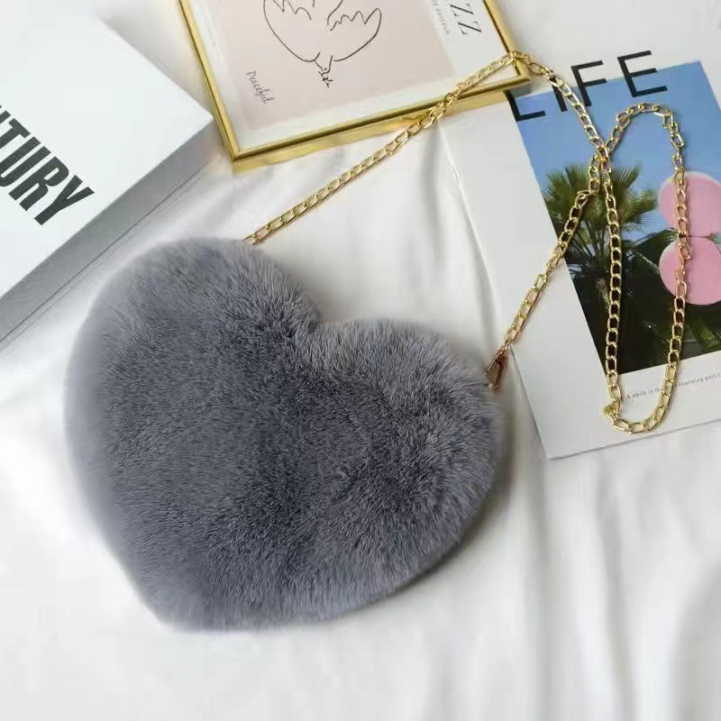 Fashionable Faux Fur Heart-Shaped Chain Crossbody Bag