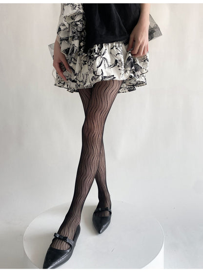 Sexy Thin Wavy Jacquard Lace Hollow Pantyhose