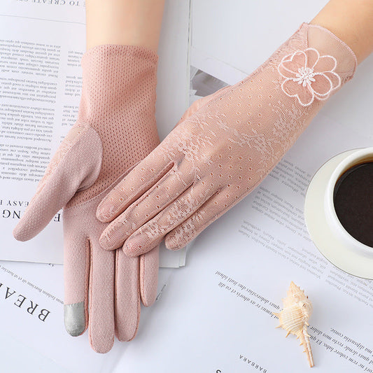 Ceremonial Lace Sunscreen Gloves