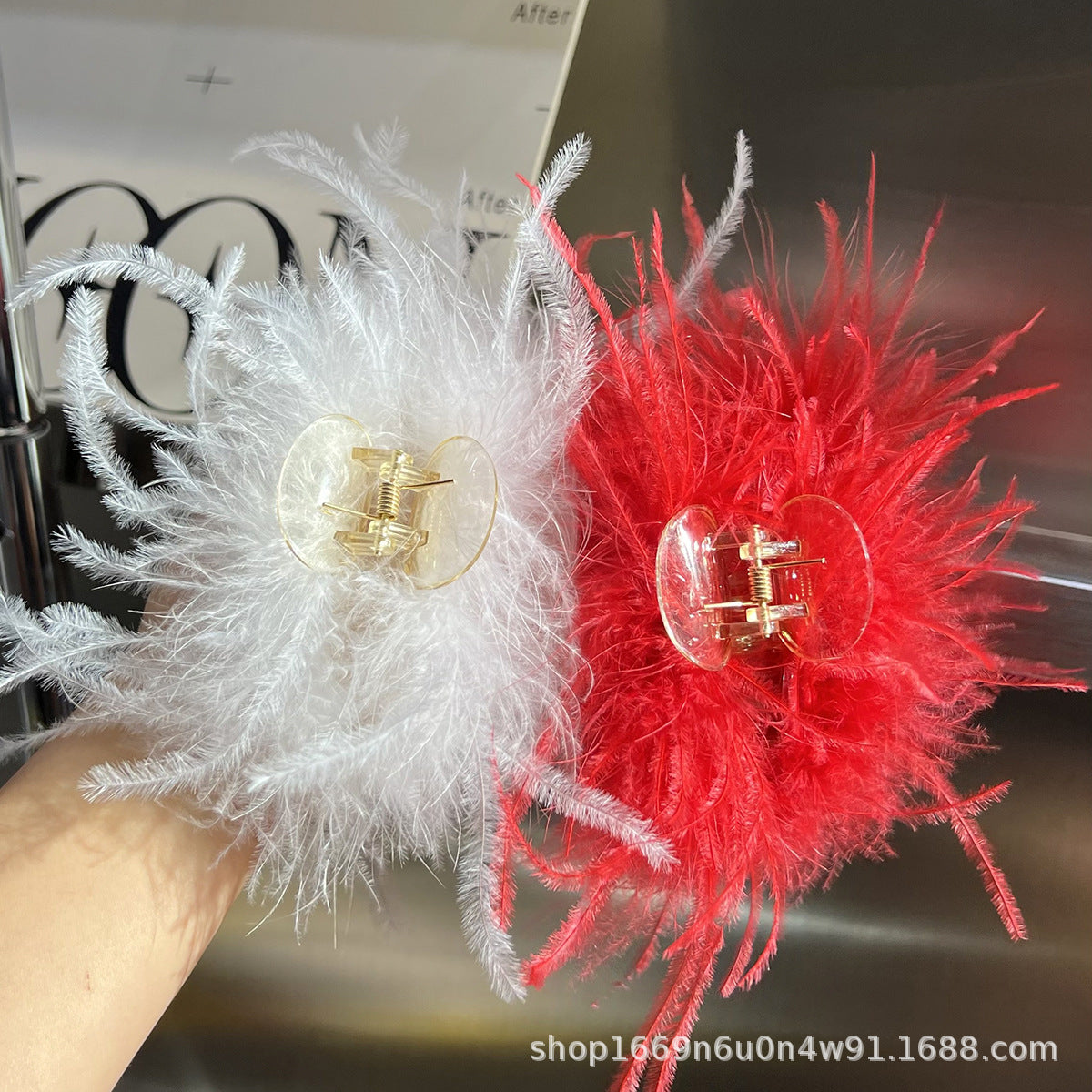 Ostrich Feather Hair Claw Clip Glamorous Accessor