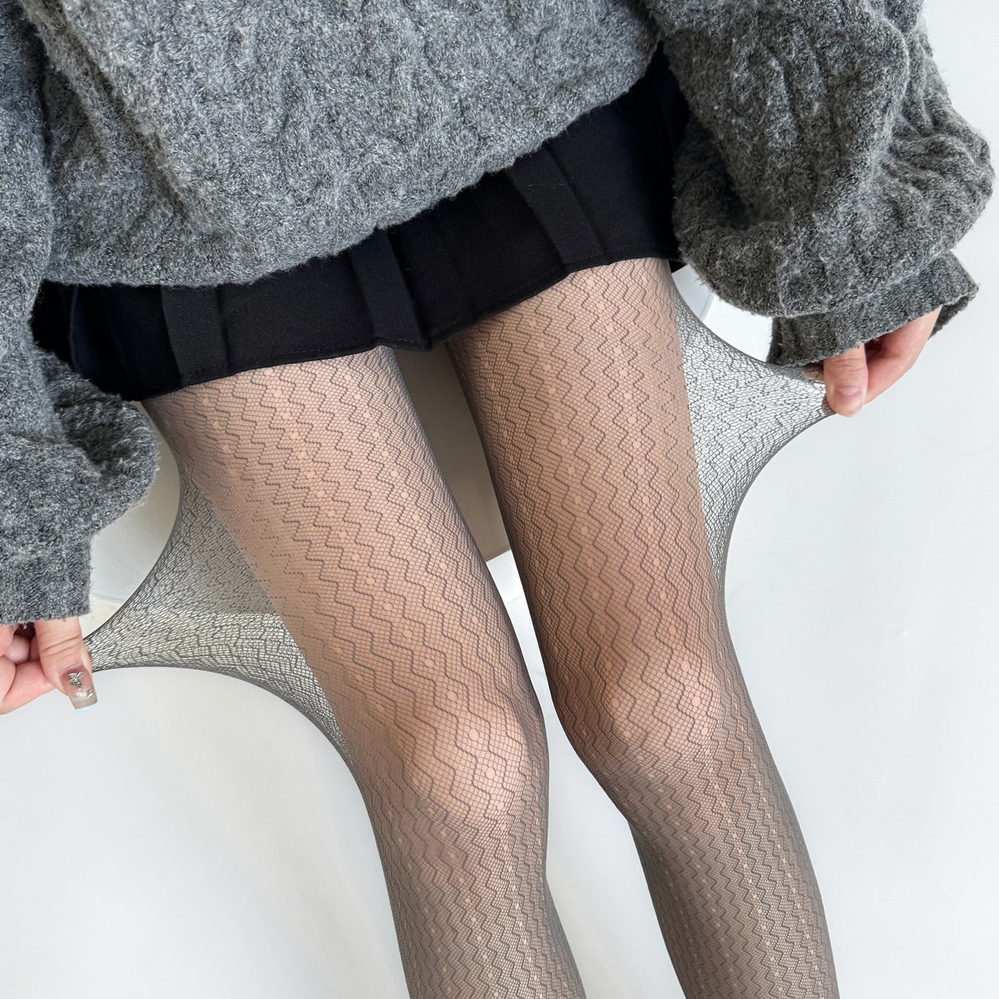 Autumn High Elastic Water Ripple Hollow Vertical Pattern Retro Pantyhose