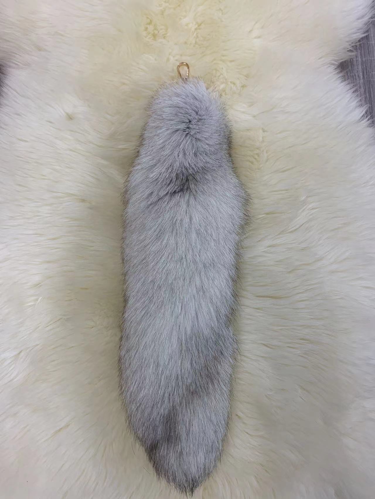 Cute Fox Tail Keychain - Furry Car Accessory