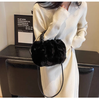 Cute Fuzzy Pumpkin Bag Women's Winter Shoulder Purse