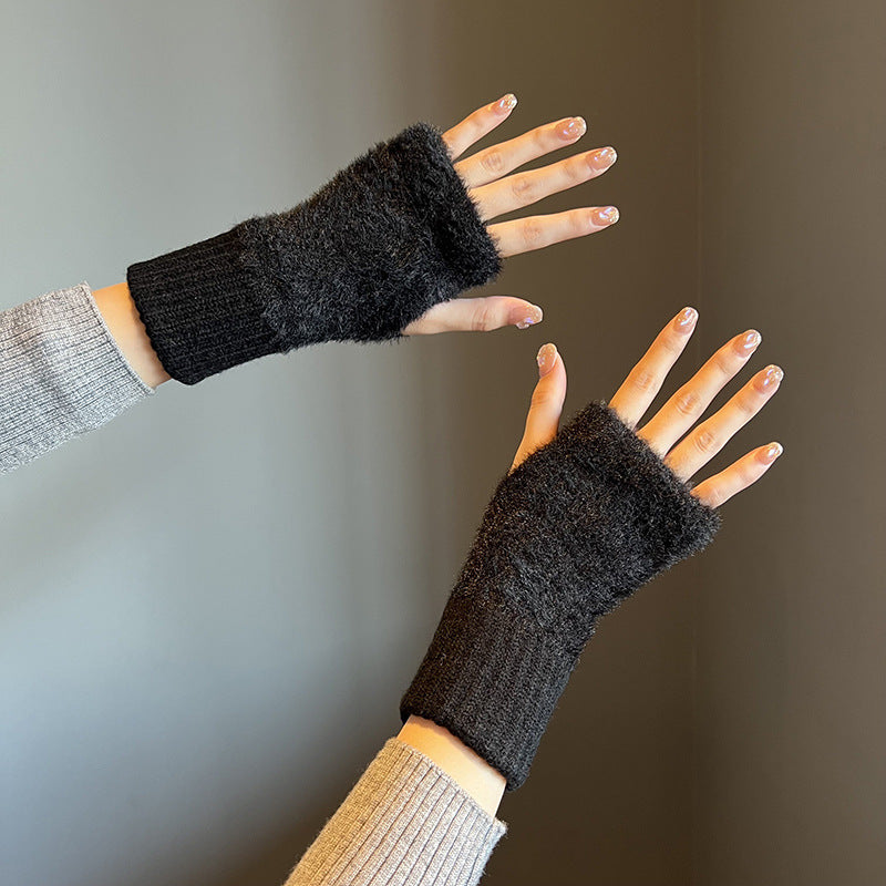 Wool Half-Hand Knitted Gloves