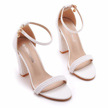 Chic Round-Toe Square Heel Sandals-Homeunderwear