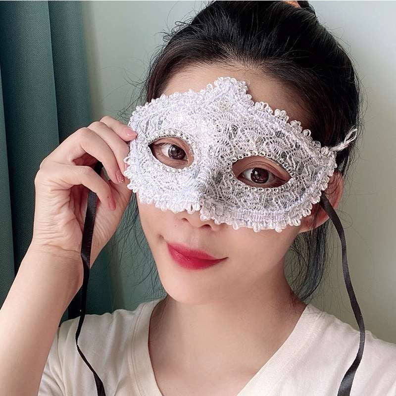 Half Face Princess Ball Eye Mask