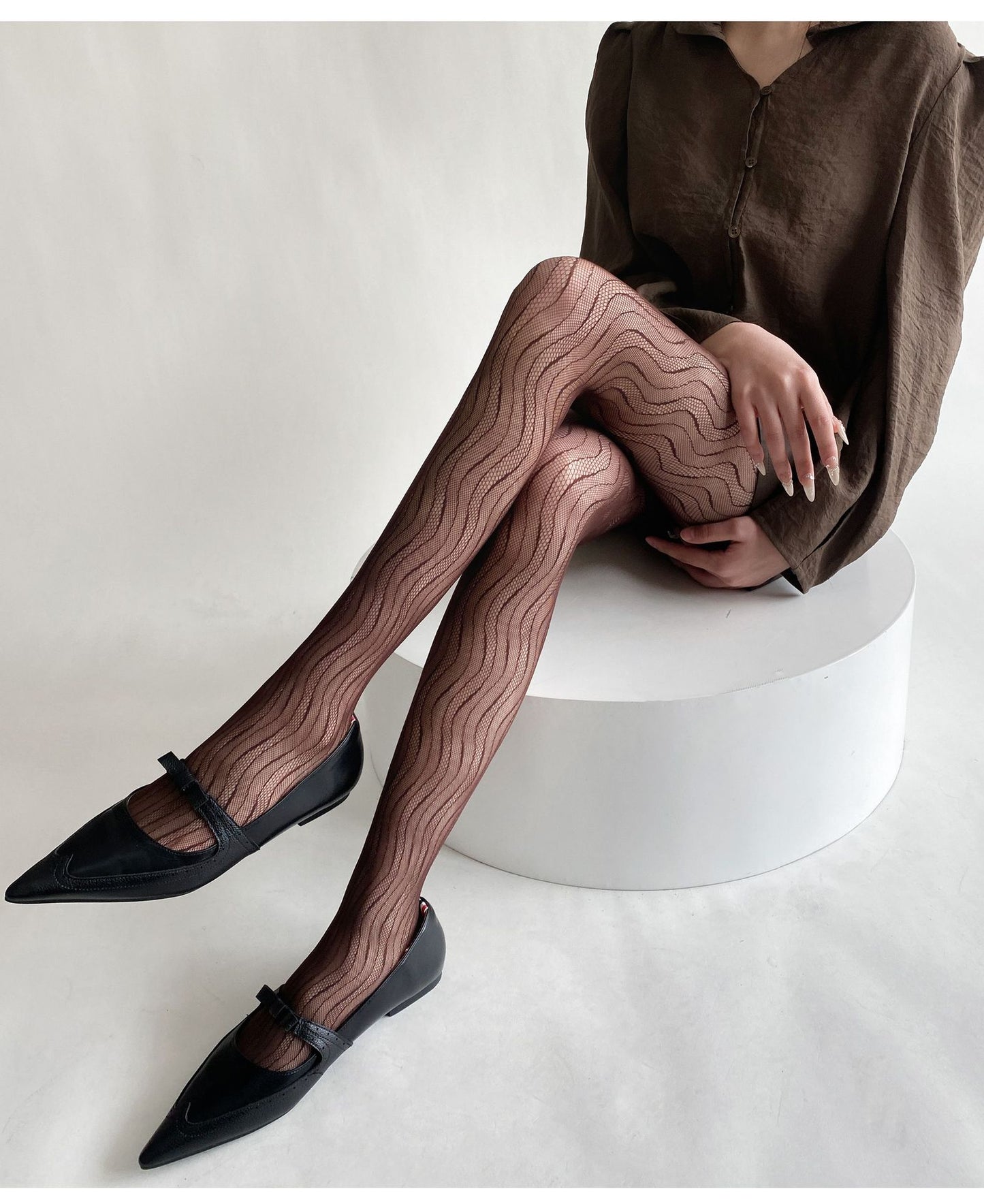 Sexy Thin Wavy Jacquard Lace Hollow Pantyhose