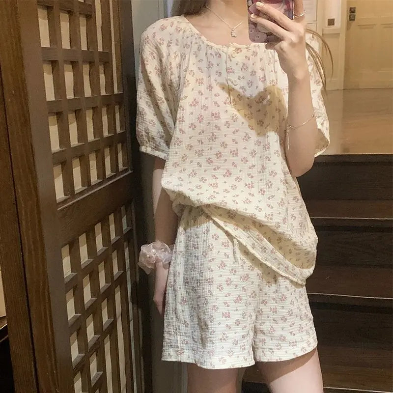 Free shipping for Floral Sleepwear Women Pajamas Shorts Sets Korean Style Pijama Loungewear Summer Two Piece Set Night Wear Button Home Suit 2024