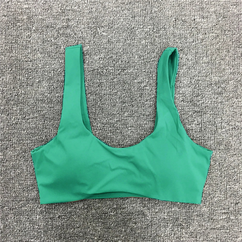 Shockproof Fitness Bra - Curved Hem, Slim Fit (S-L)