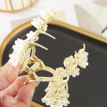 Free shipping for Rhinestone Tassel Hair Claw Golden Bow Flower Hair Clip Hairpin For Women Elegant Ponytail Fashion Hair Accessories