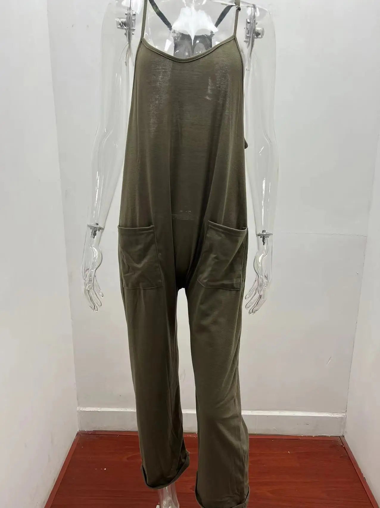 Spring Casual Pocket Jumpsuit – Solid Color, Loose Fit