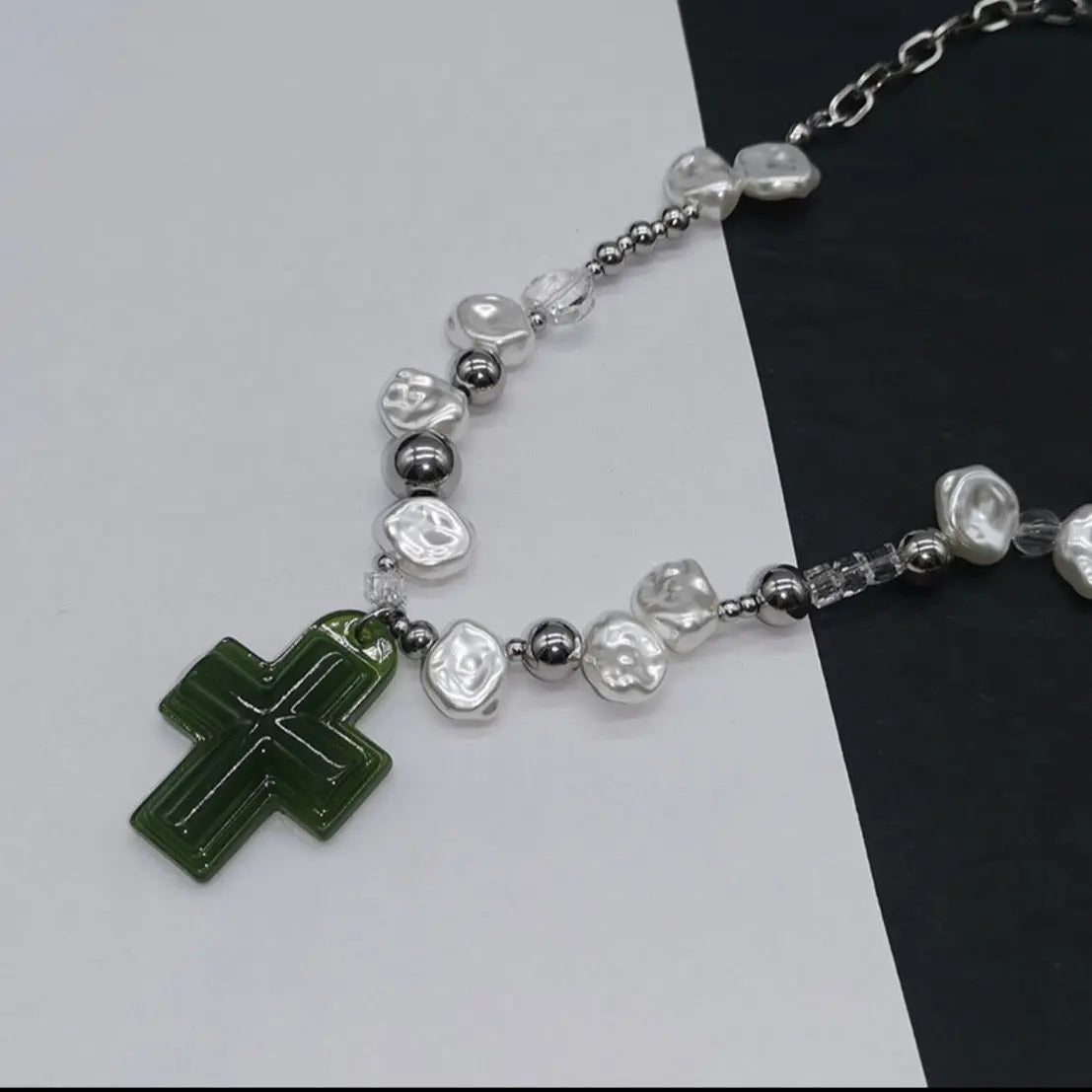 Free Shipping For 'Savior' Cross and Heart Pearl Beads Necklace