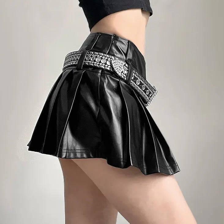 Free Shipping For 'Scale' Future Silver Metallic Pleated Skirt