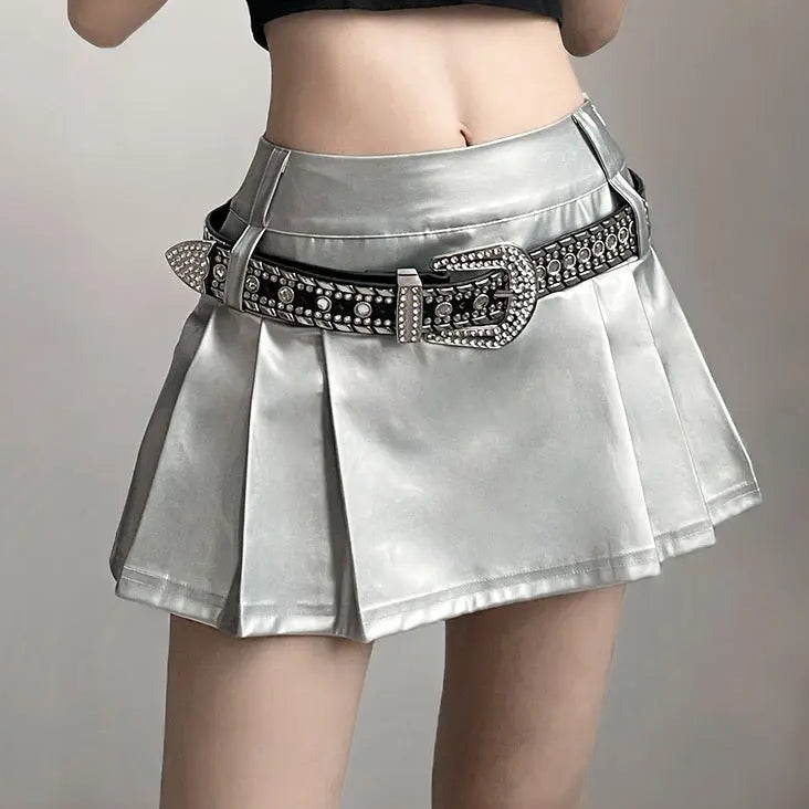 Free Shipping For 'Scale' Future Silver Metallic Pleated Skirt