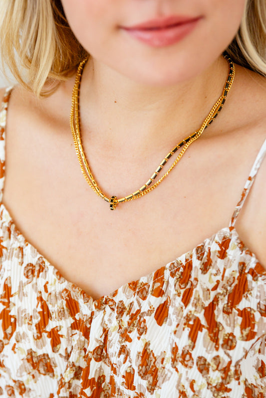 Free Shipping For ONLINE EXCLUSIVE She's Got A Dark Streak Necklace