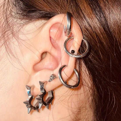 Free Shipping For 'Stigma' Heart Shape Rivet Ear Studs