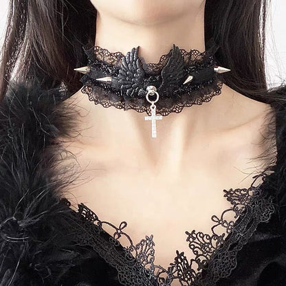 Free Shipping For 'Tamed' Goth Rivet Cross Leash & Choker