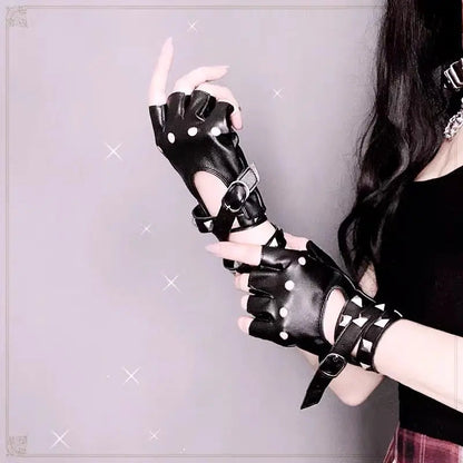 Free Shipping For 'Tameless' Grunge Rivet Pu Summer Gloves