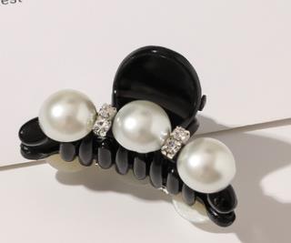 Free Shipping ForThe Pearl Hair Clip - Five Pearls