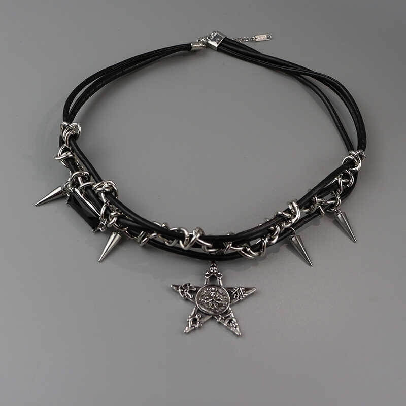 Gothic star skull alt choker