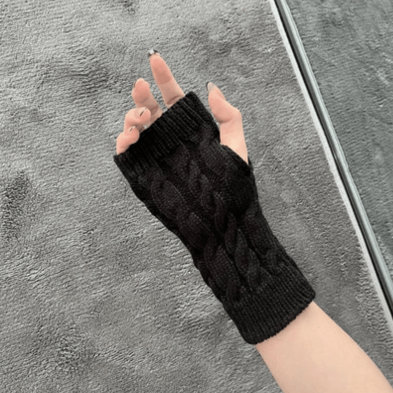 Sexy Winter gloves hand cuffs