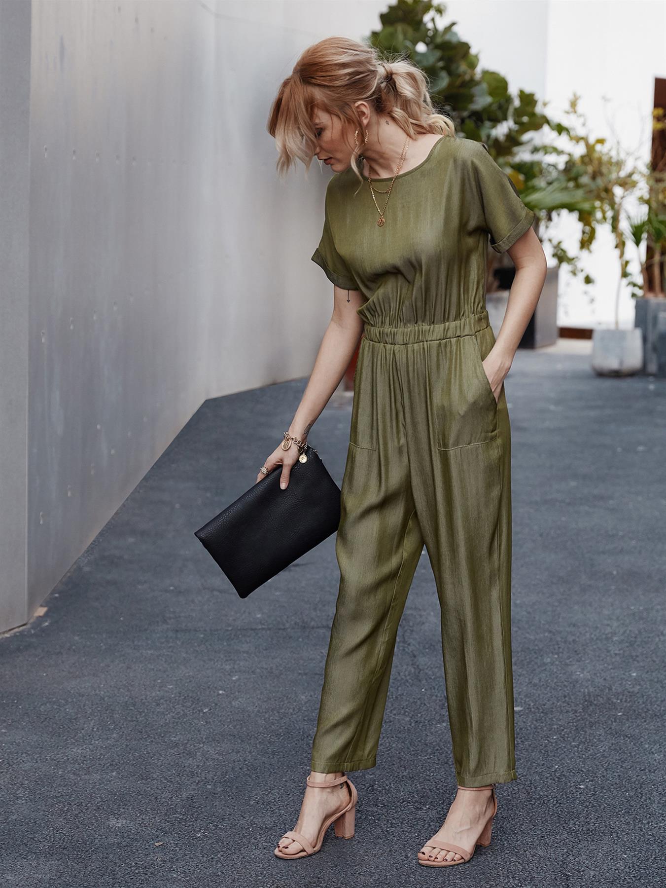 Back Detail Short Sleeve Jumpsuit In Olive Green