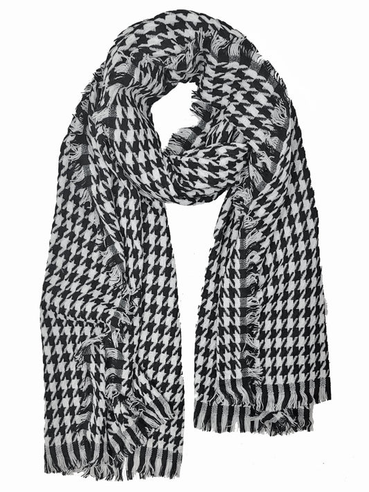 Black & White Houndstooth Oversize Winter Scarf